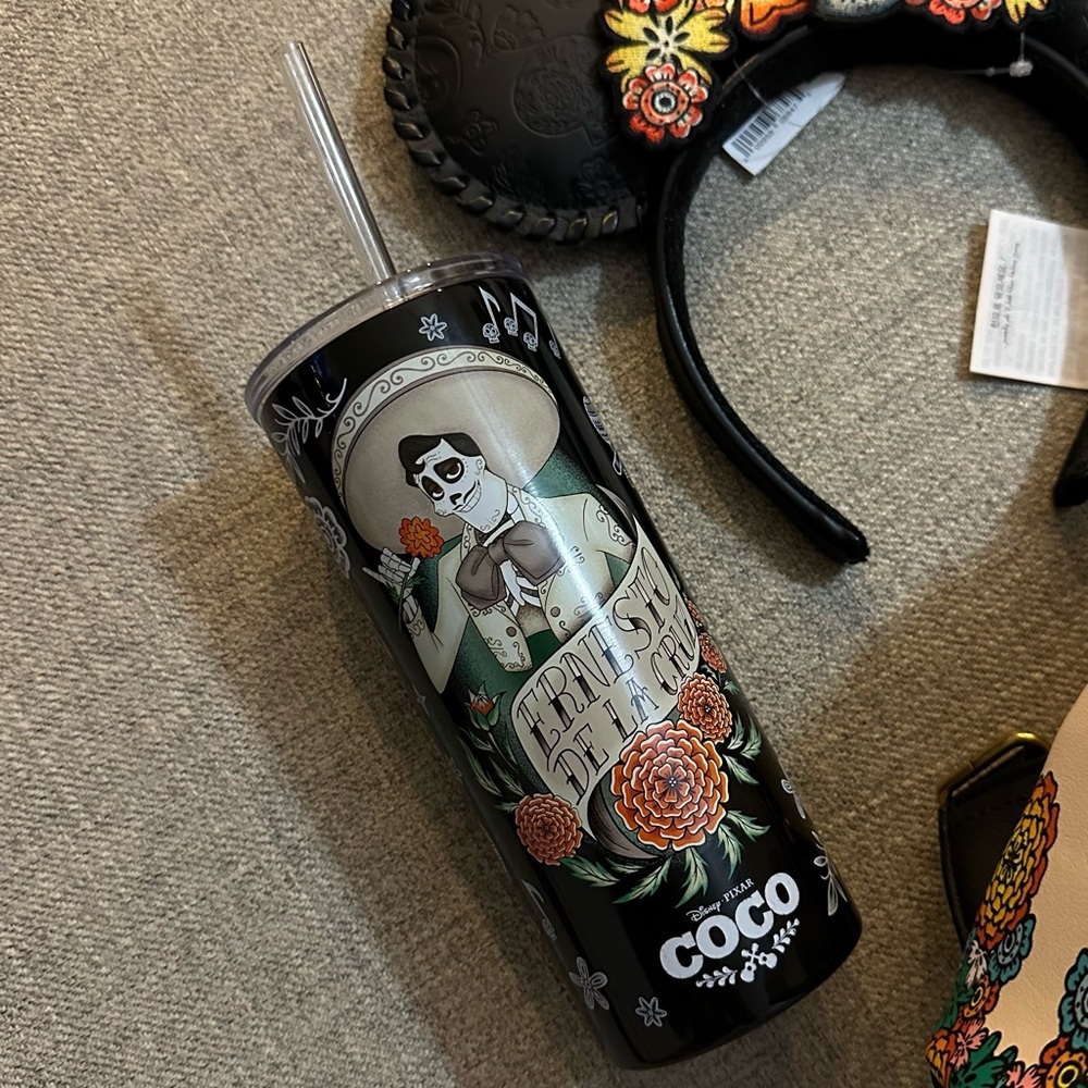 Disney Pixars Coco Tumbler 17oz